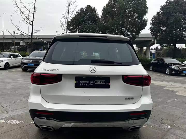Mercedes-Benz GLB-Class 2024 2024款 GLB 220 时尚型