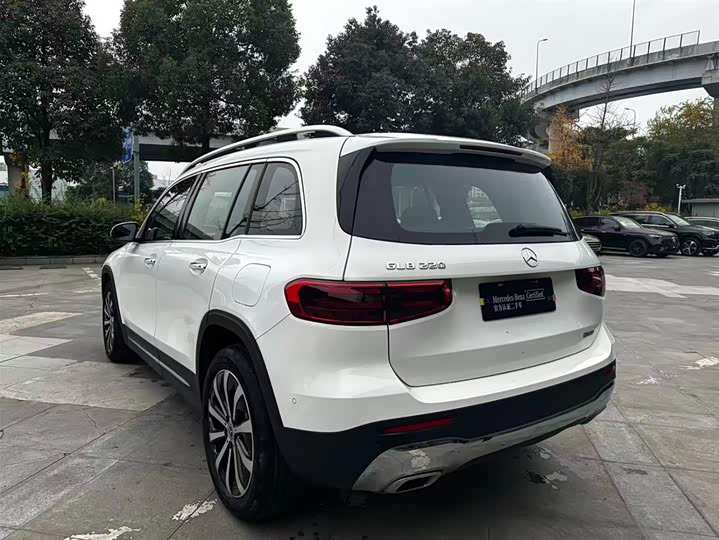 Mercedes-Benz GLB-Class 2024 2024款 GLB 220 时尚型