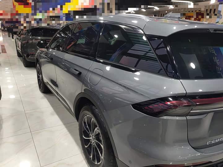 Lincoln Nautilus 2023 2023款 2.0T 四驱尊享版