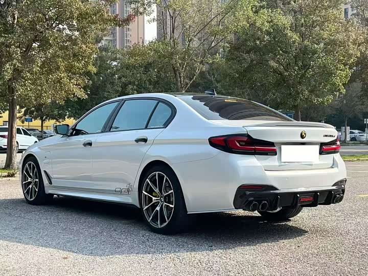 BMW 5 Series Hybrid 2022 2022款 535Le 先锋版M运动套装