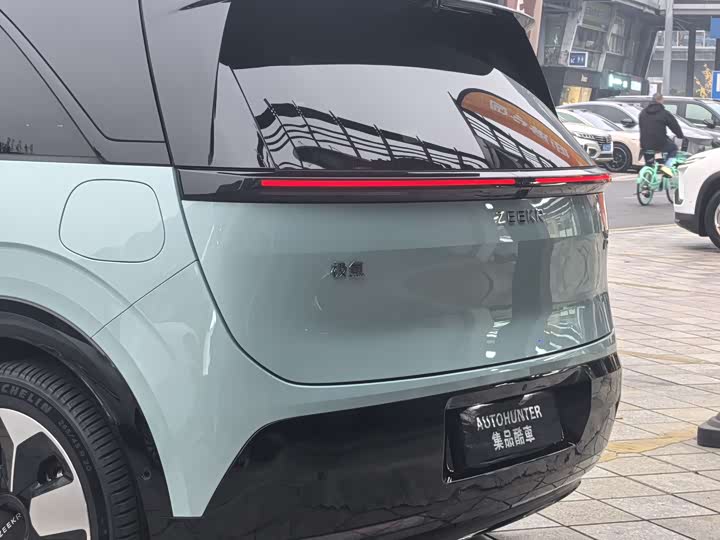 Zeekr Mix 2025 2025款 智驾版