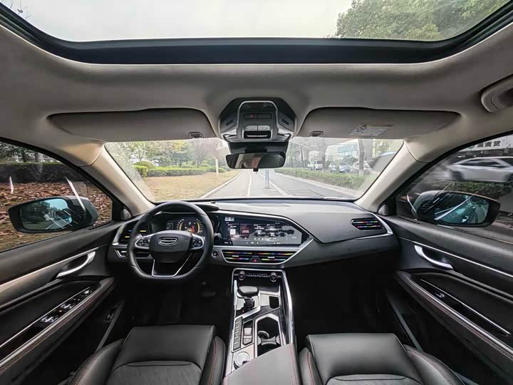 Geely Tugella S 2021 2021款 2.0TD DCT两驱闪电版