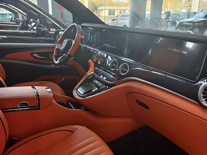 Mercedes-Benz Vito 2024 2024款 2.0T 商务版 7座