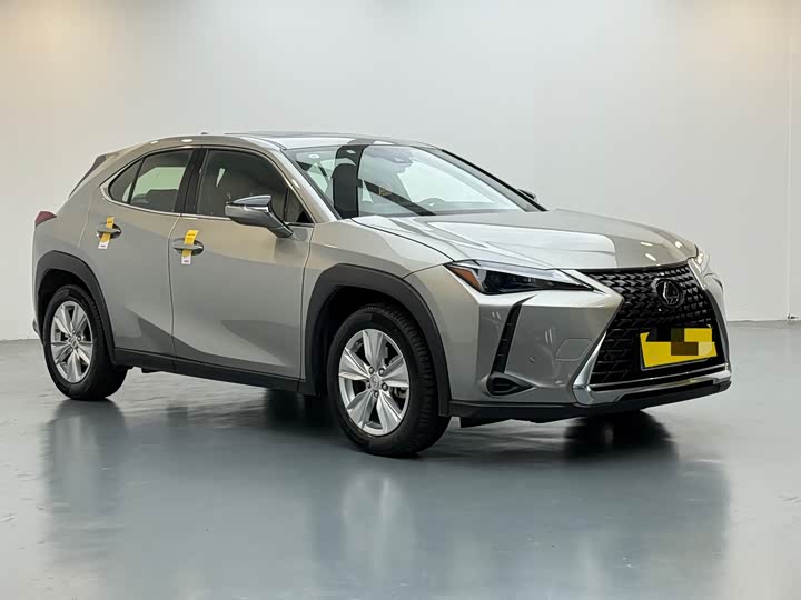 Lexus UX 2022 2022款 260h 探·趣版