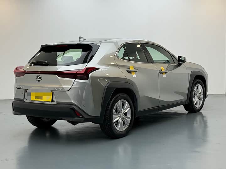Lexus UX 2022 2022款 260h 探·趣版