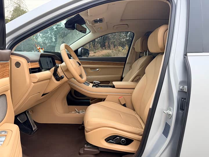 Aito M7 2024 2024款 1.5T 后驱Plus版 5座