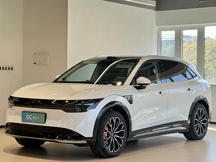 Zeekr 7X 2025 2025款 100kWh 长续航后驱智驾版