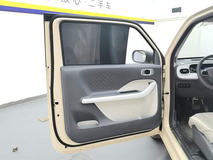 Geely Galaxy Panda Mini 2025 2025款 熊猫mini 210km 元气熊