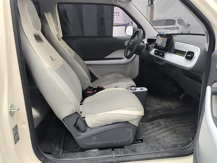 Geely Galaxy Panda Mini 2025 2025款 熊猫mini 210km 元气熊