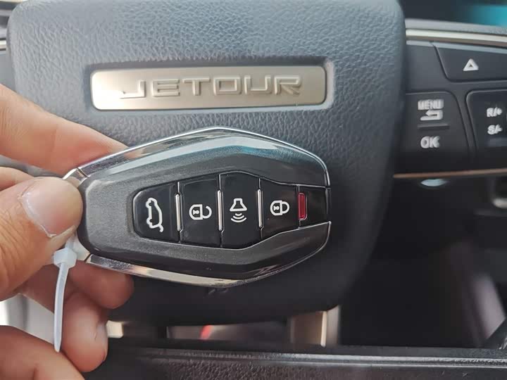 Jetour X90 Plus 2024 2024款 1.6TD DCT别墅 5座