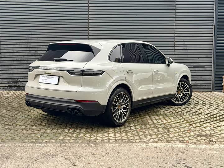 Porsche Cayenne Hybrid 2023 2023款 Cayenne E-Hybrid 2.0T 铂金版