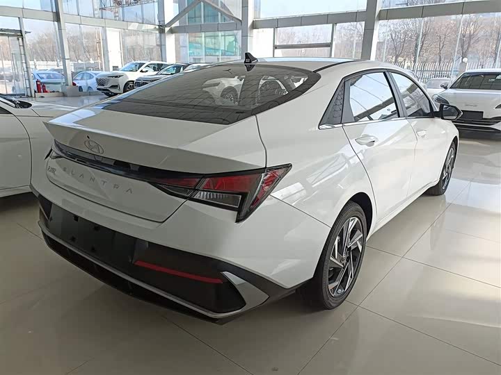 Hyundai Elantra N line 2023 2023款 1.5L CVT GLX精英版