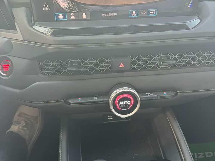 Honda Accord 2025 2025款 运动系列 260TURBO 豪华版