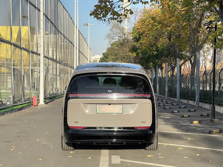 LiXiang Mega 2024 2024款 Ultra