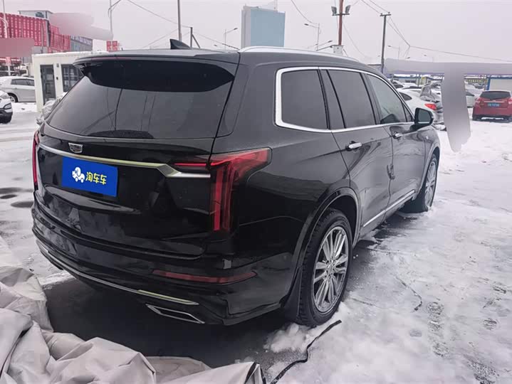 Cadillac XT6 2022 2022款 2.0T 六座四驱豪华型