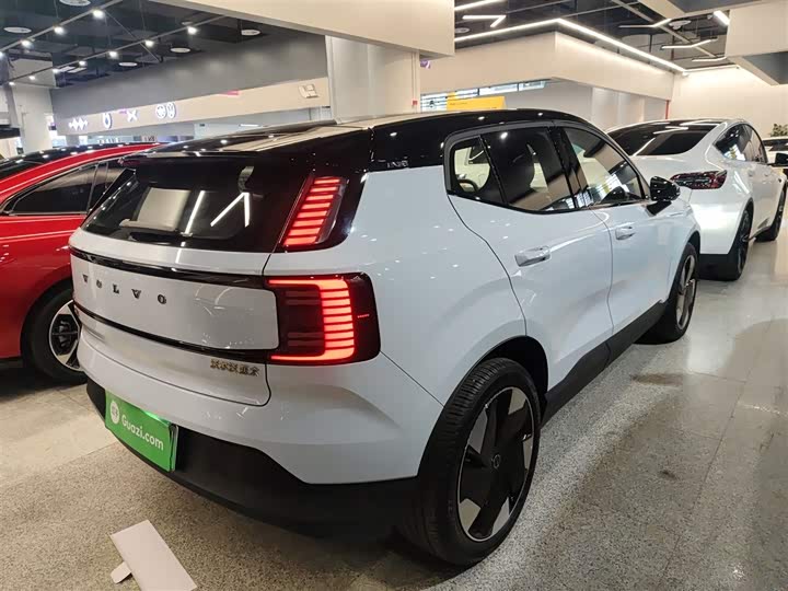 Volvo EX30 2025 2025款 后驱长续航版 Plus