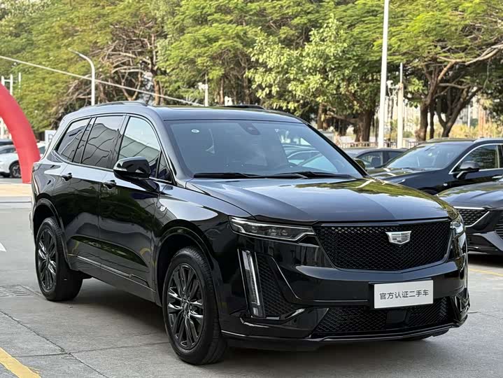 2025 Cadillac XT6