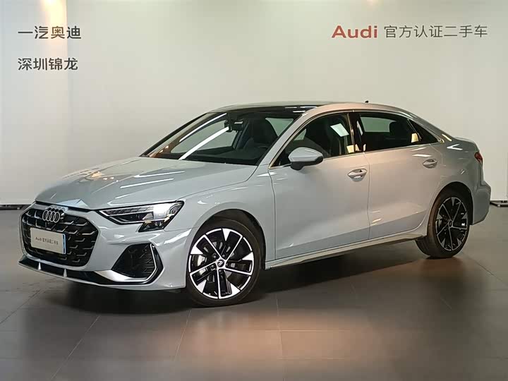 Audi A3 2025 2025款 A3L Limousine 35TFSI 飞驰尊享型