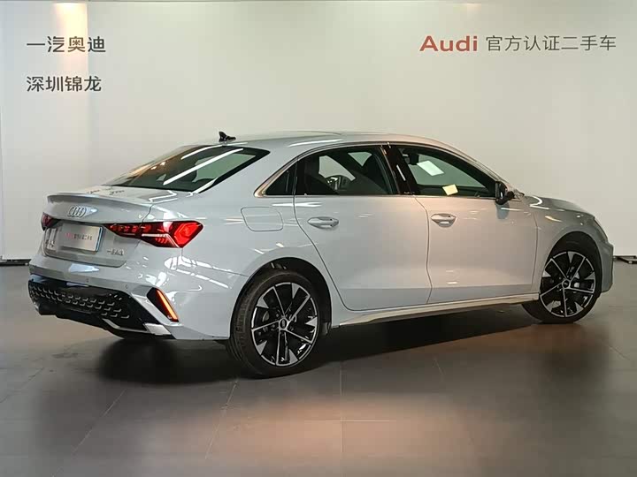 Audi A3 2025 2025款 A3L Limousine 35TFSI 飞驰尊享型