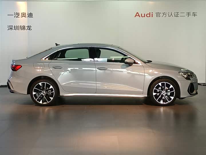 Audi A3 2025 2025款 A3L Limousine 35TFSI 飞驰尊享型