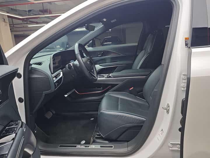 Cadillac Lyriq 2022 2022款 后驱长续航尊贵版