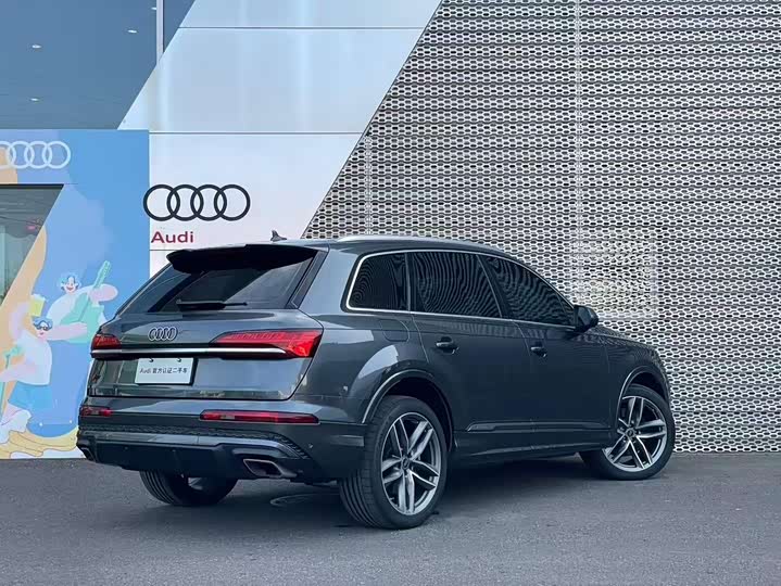 Audi Q7 2024 2024款 45 TFSI quattro S line运动型