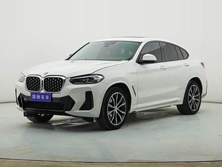 2022 BMW X4