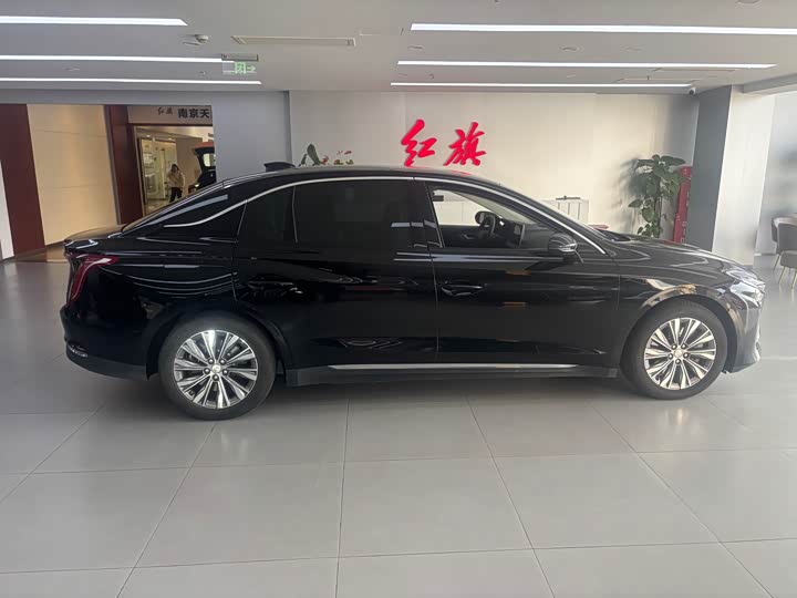 Hongqi E-QM5 2025 2025款 500km 出行版