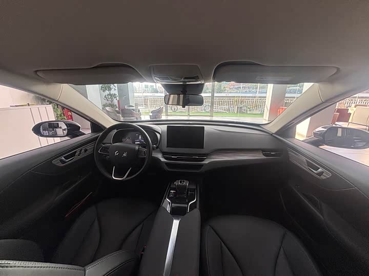 Hongqi E-QM5 2025 2025款 500km 出行版