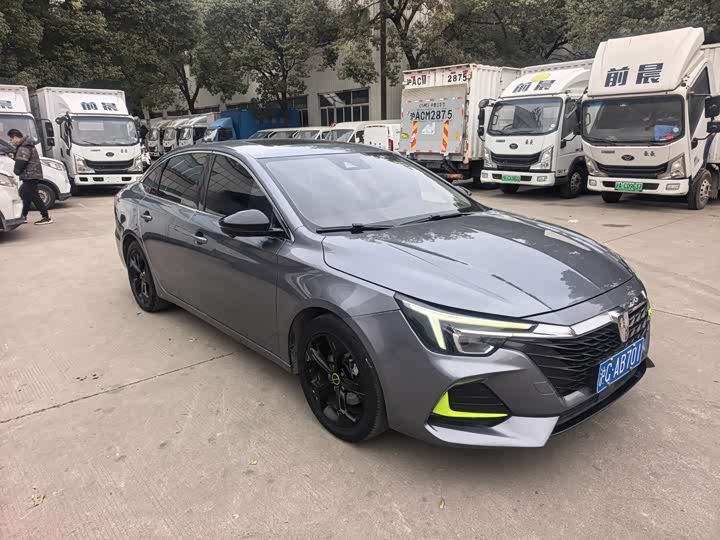 Roewe i6 Max 2020 2020款 300TGI 自动爽酷天幕智驾Supreme版