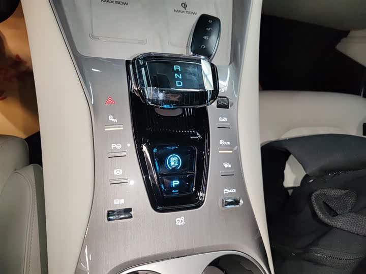 Denza N7 2024 2024款 630 四驱智驾Max版