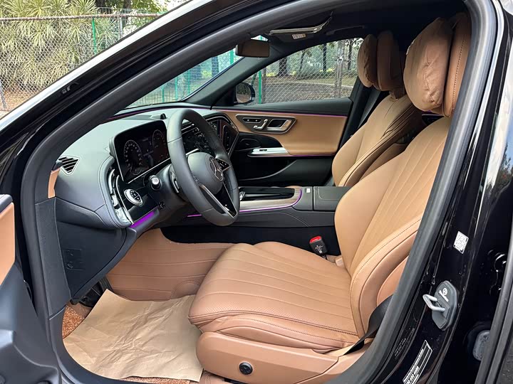 Mercedes-Benz E-Class Hybrid 2024 2024款 E 350 e L 插电式混合动力轿车