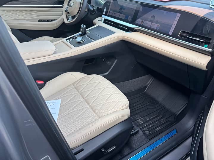 Geely Monjaro 2025 2025款 东方曜 2.0TD 自动今朝版