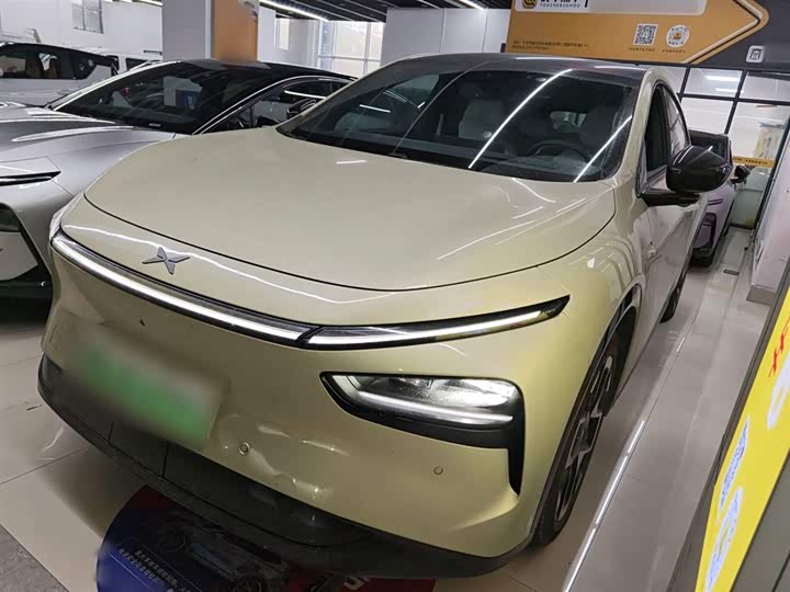 2025 XPeng G7
