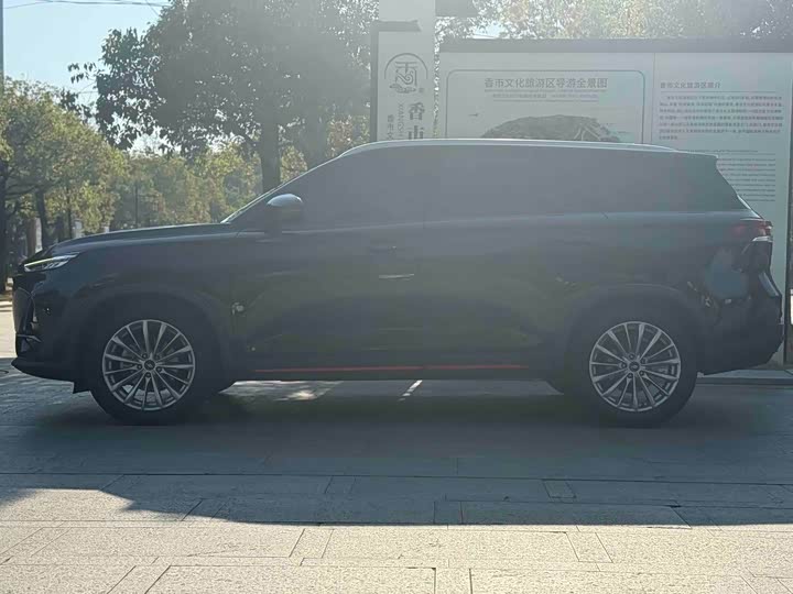 Changan Oshan X7 Plus 2022 2022款 1.5T 蓝鲸版自动尊贵型