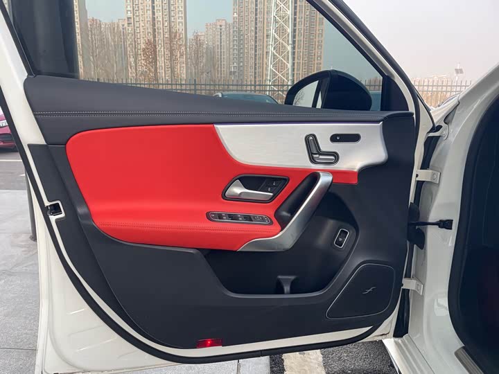 Mercedes-Benz A-Class AMG 2024 2024款 AMG A 35 L 4MATIC