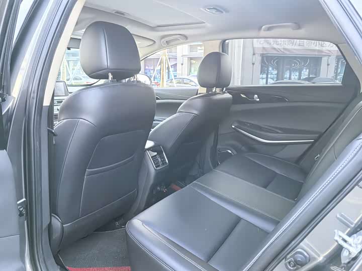 Changan Raeton CC 2021 2021款 蓝鲸版 1.5T DCT旗舰型