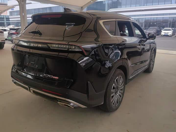 Jetour X70 Plus 2025 2025款 1.5T 豪华澎湃版 5座