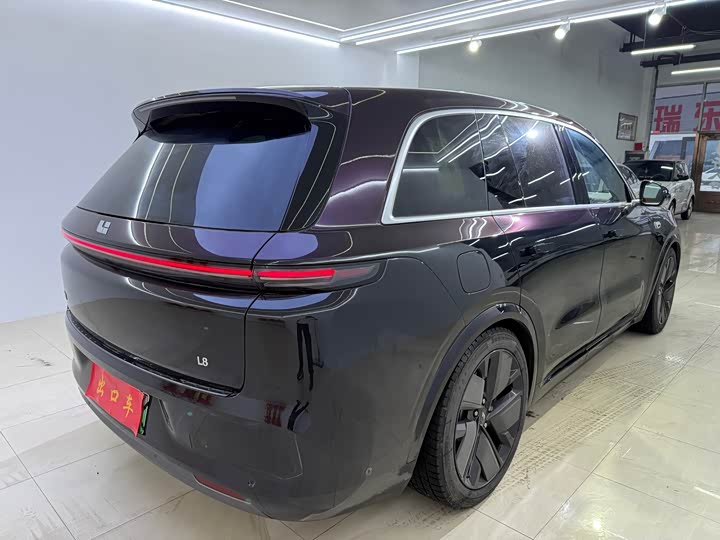 LiXiang L8 2025 2025款 Ultra 智能焕新版