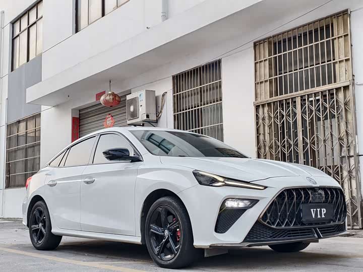 MG Motor 5 Scorpio 2022 2022款 1.5T Trophy运动旗舰版