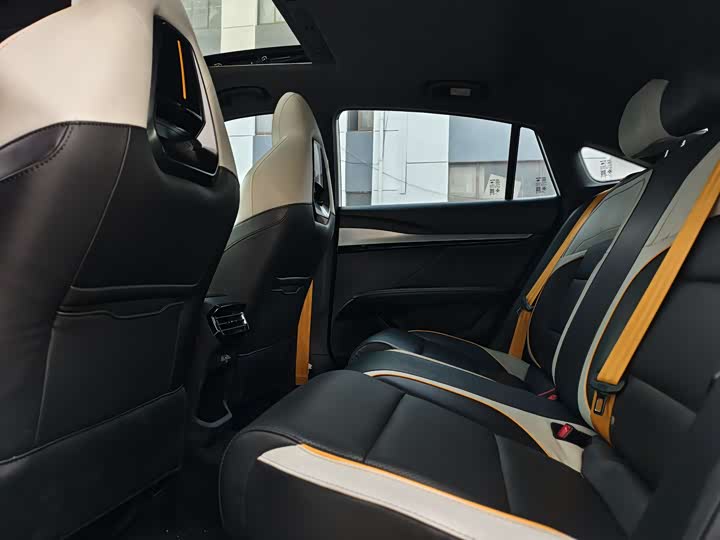 MG Motor 5 Scorpio 2022 2022款 1.5T Trophy运动旗舰版