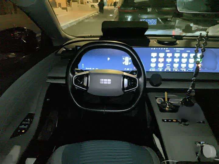 Geely Galaxy E8 2024 2024款 550km 后驱龙腾版