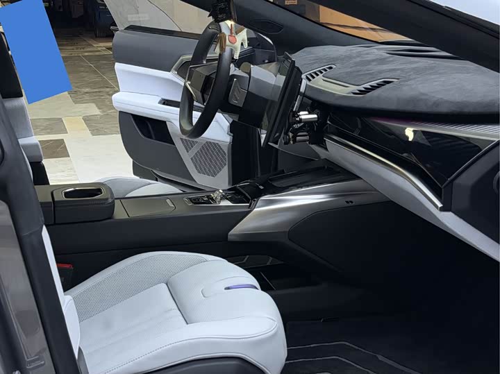 HiPhi Z 2023 2023款 四座版