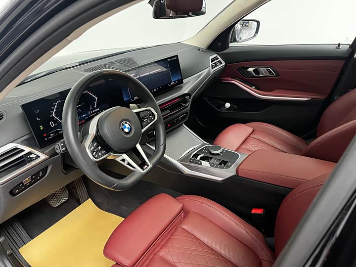 BMW 3 Series 2025 2025款 330Li M运动曜夜套装