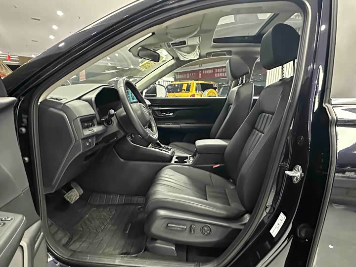 Honda Breeze 2025 2025款 240TURBO 两驱豪华版 5座