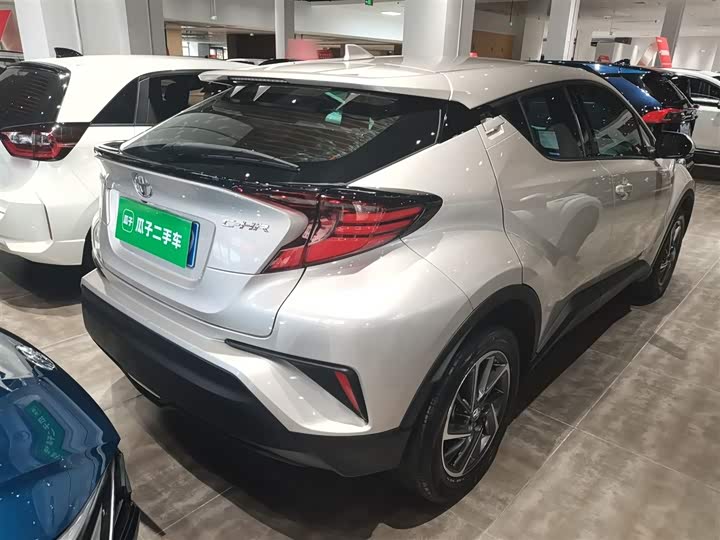Toyota C-HR 2021 2021款 2.0L 豪华版