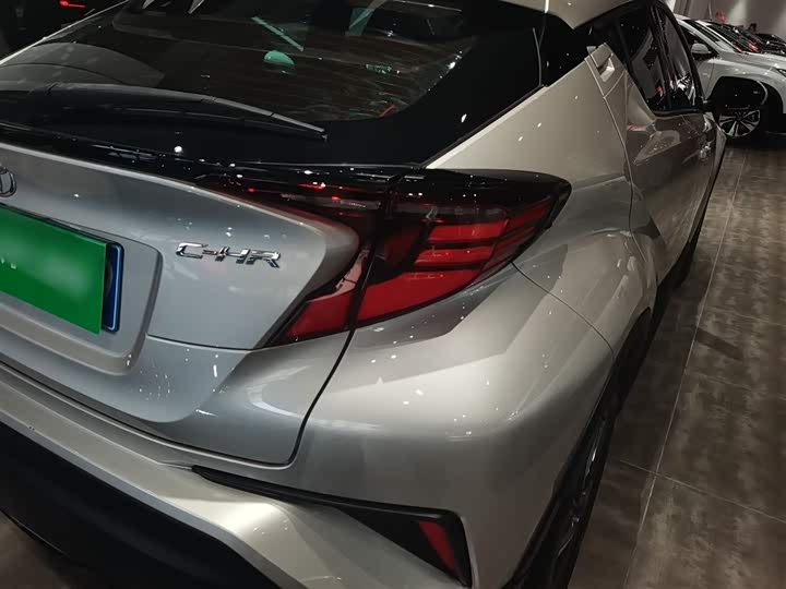 Toyota C-HR 2021 2021款 2.0L 豪华版