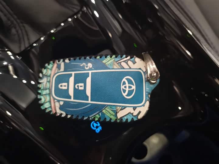 Toyota C-HR 2021 2021款 2.0L 豪华版