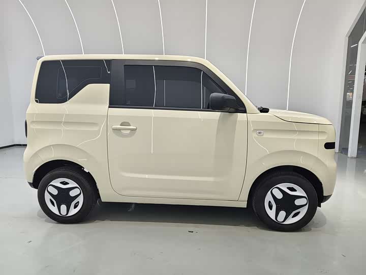 Geely Galaxy Panda Mini 2025 2025款 熊猫mini 210km 元气熊
