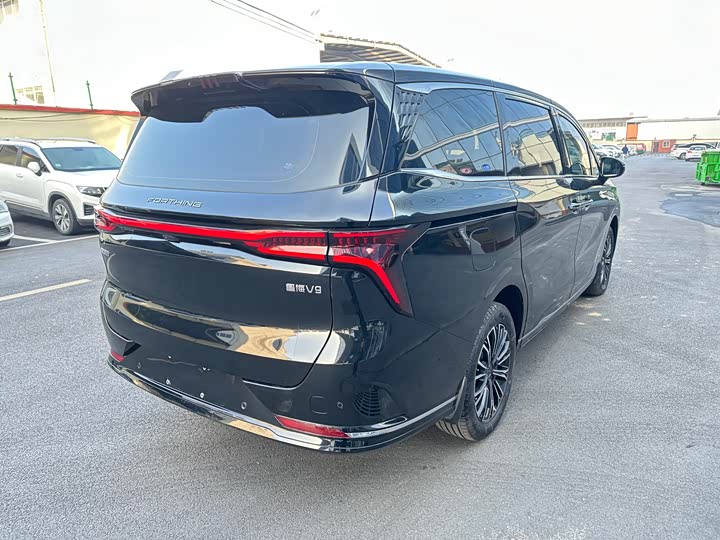 Dongfeng Forthing Xinghai V9 2024 2024款 1.5TD 200km 中国结系列 豪华型